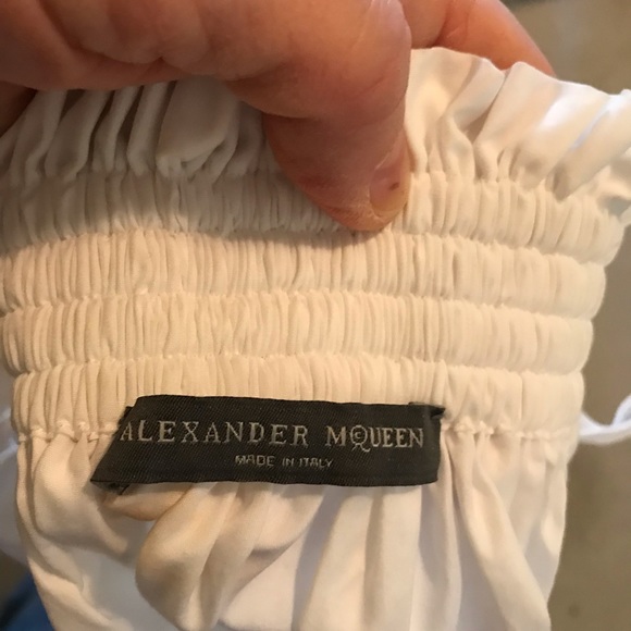 Alexander McQueen top runway item white size 36 bullet remains inside $1090 - Picture 2 of 14